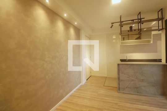Sala de apartamento à venda com 2 quartos, 40m² em Parque Erasmo Assunção, Santo André