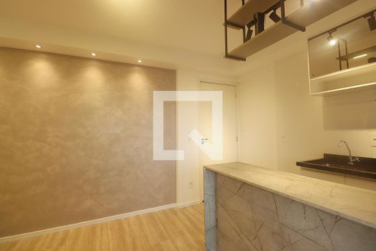 Sala de apartamento à venda com 2 quartos, 40m² em Parque Erasmo Assunção, Santo André