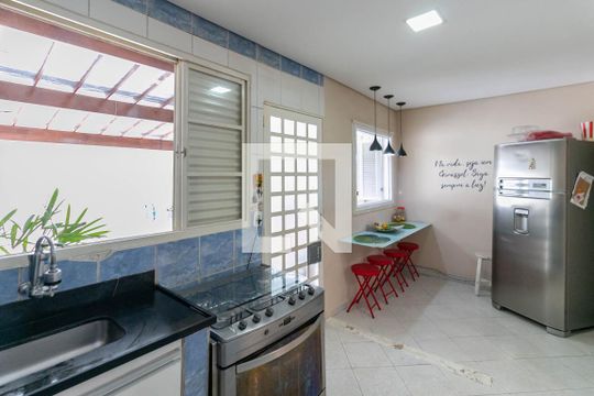 Cozinha de casa à venda com 4 quartos, 160m² em Estoril, Belo Horizonte
