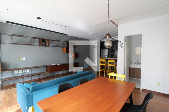 Apartamento à venda com 1 quarto, 73m² em Vila Nova Conceição, São Paulo