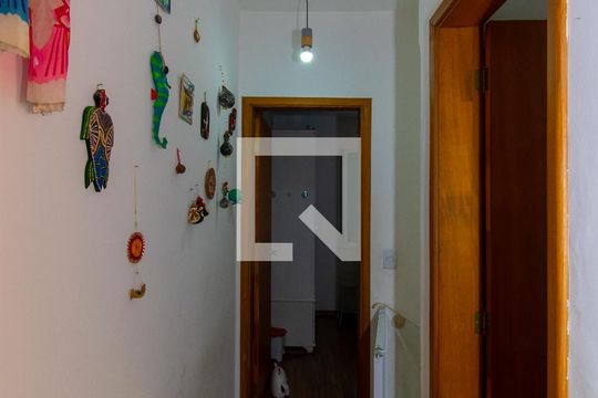Corredor de casa à venda com 2 quartos, 100m² em Planalto Paulista, São Paulo