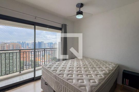 Studio de kitnet/studio para alugar com 1 quarto, 27m² em Santo Amaro, São Paulo