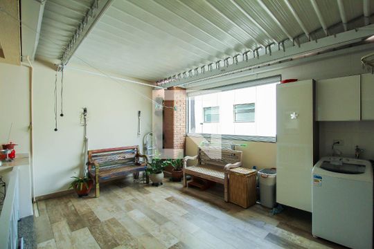 Área de Serviço de casa à venda com 3 quartos, 250m² em Vila Regente Feijó, São Paulo