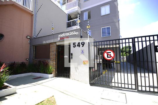 Fachada de apartamento à venda com 2 quartos, 35m² em Vila Monumento, São Paulo