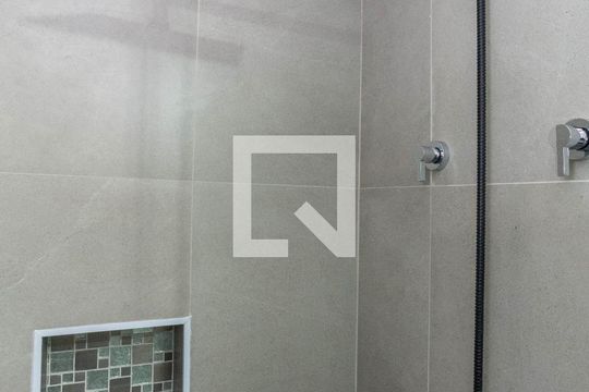 Banheiro de apartamento à venda com 1 quarto, 39m² em Jardim São Paulo, Guarulhos