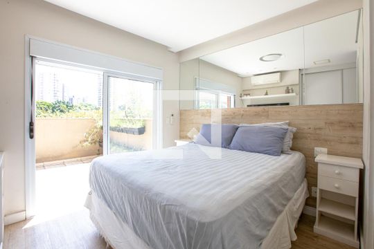 SUITE 1 de apartamento à venda com 2 quartos, 150m² em Vila Anglo Brasileira, São Paulo