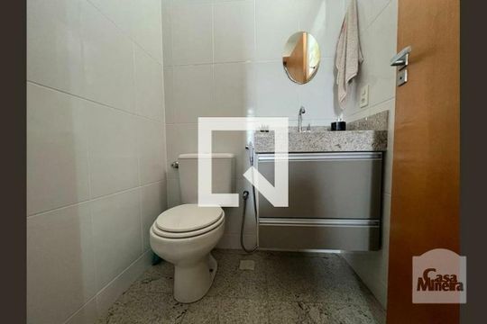 Banheiro  de apartamento à venda com 4 quartos, 190m² em Fernão Dias, Belo Horizonte