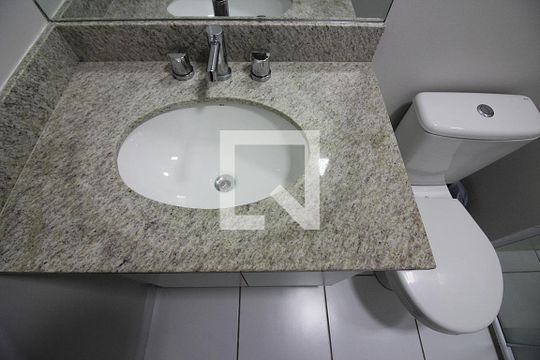 Banheiro Social de apartamento para alugar com 1 quarto, 42m² em Centro, São Bernardo do Campo