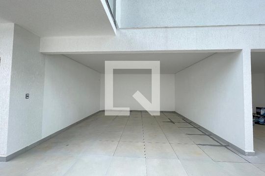 Garagem de casa à venda com 3 quartos, 165m² em Trevo, Belo Horizonte