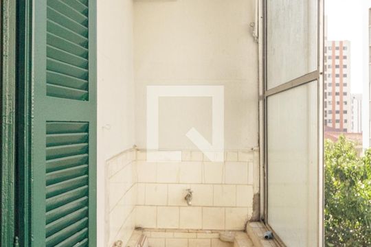 Varanda de kitnet/studio à venda com 1 quarto, 32m² em Campos Elíseos, São Paulo