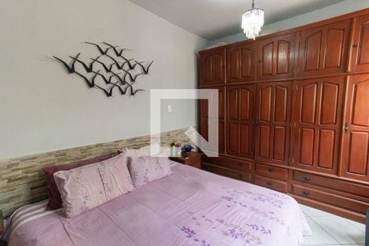 Quarto de casa para alugar com 3 quartos, 360m² em Fonseca, Niterói