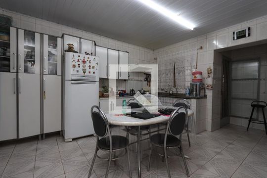Cozinha Casa 1 de casa à venda com 4 quartos, 330m² em Vila Zelina, São Paulo