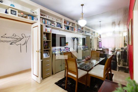 Sala de apartamento à venda com 3 quartos, 132m² em Jardim Botânico, Rio de Janeiro