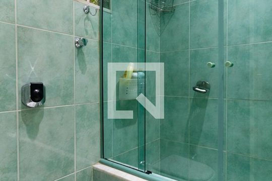 Banheiro social 1 de apartamento à venda com 3 quartos, 132m² em Jardim Botânico, Rio de Janeiro