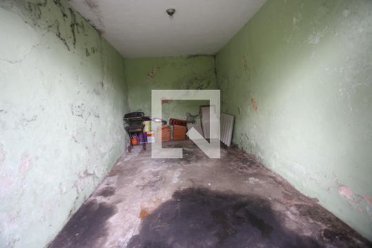 garagem de casa à venda com 4 quartos, 240m² em Padre Eustáquio, Belo Horizonte