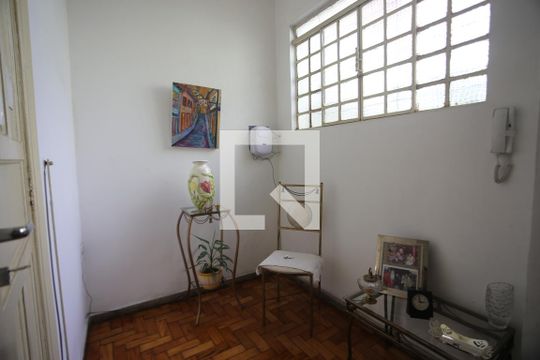 Sala de casa à venda com 4 quartos, 240m² em Padre Eustáquio, Belo Horizonte