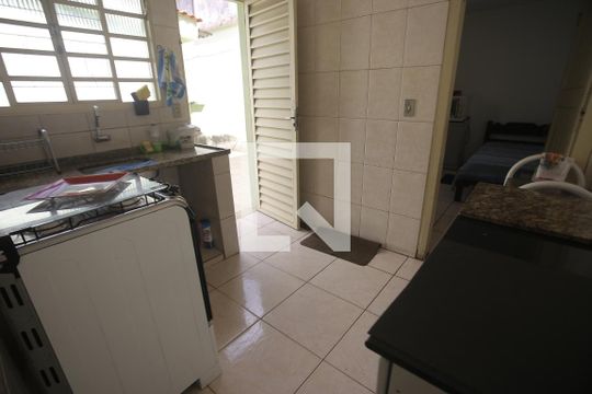 Cozinha de casa à venda com 4 quartos, 240m² em Padre Eustáquio, Belo Horizonte