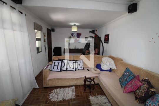 Casa à venda com 2 quartos, 173m² em Vila Gustavo, São Paulo