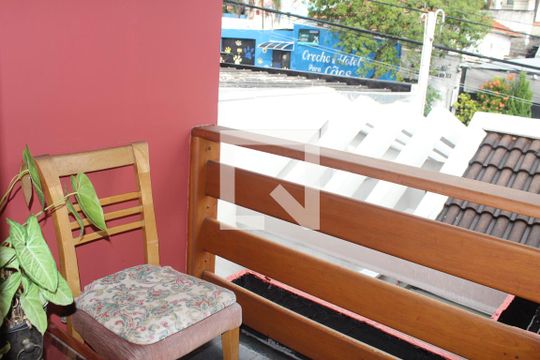 Sacada de casa à venda com 3 quartos, 126m² em Alto da Lapa, São Paulo