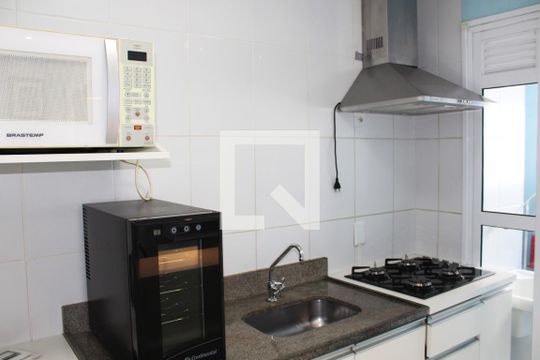 Cozinha de apartamento à venda com 1 quarto, 33m² em Barra Funda, São Paulo