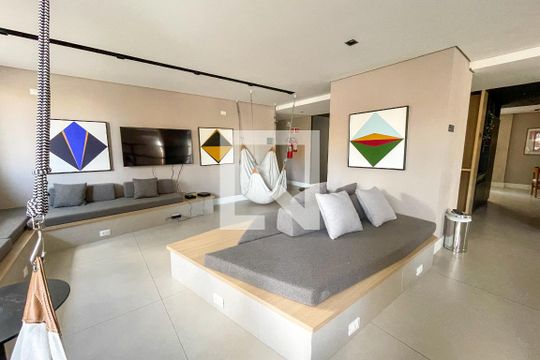 Área comum de kitnet/studio para alugar com 1 quarto, 25m² em Pinheiros, São Paulo