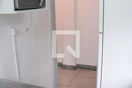 Cozinha de apartamento para alugar com 2 quartos, 70m² em Centro Histórico, Porto Alegre