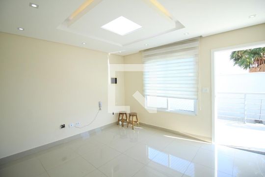 Casa de Condomínio à venda com 3 quartos, 170m² em Mooca, São Paulo