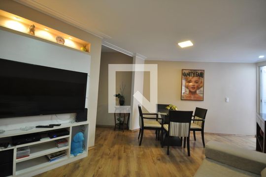 Sala de casa de condomínio à venda com 2 quartos, 117m² em Vila Nova Mazzei, São Paulo