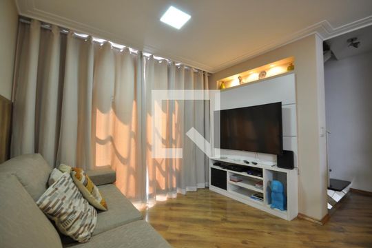 Sala de casa de condomínio à venda com 2 quartos, 117m² em Vila Nova Mazzei, São Paulo