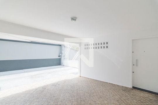 Garagem de casa de condomínio à venda com 2 quartos, 100m² em Silveira, Santo André