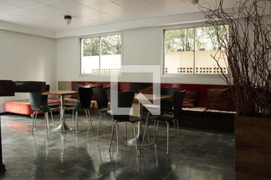 Área comum  de apartamento para alugar com 2 quartos, 56m² em Sumarezinho, São Paulo