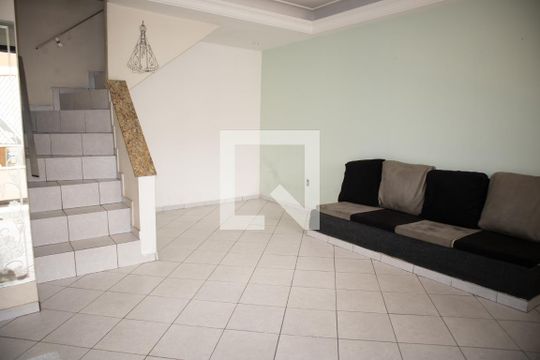 Sala de casa à venda com 6 quartos, 354m² em Vila Gustavo, São Paulo
