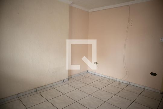 Quarto 2 de casa à venda com 6 quartos, 354m² em Vila Gustavo, São Paulo