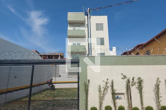 Fachada de apartamento à venda com 2 quartos, 120m² em Alvorada, Contagem