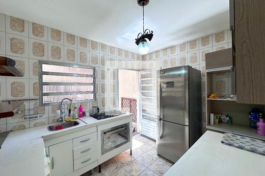 Cozinha de casa à venda com 3 quartos, 221m² em Santo Amaro, São Paulo