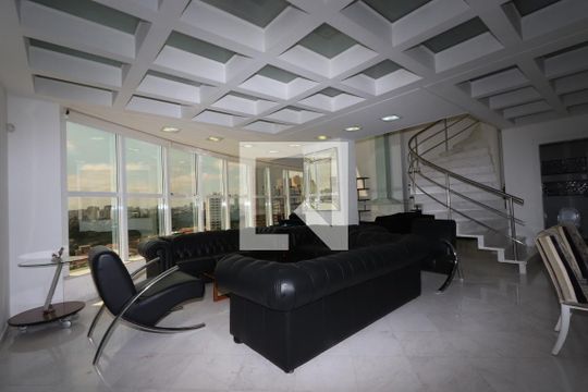 Apartamento à venda com 4 quartos, 250m² em Jardim Avelino, São Paulo