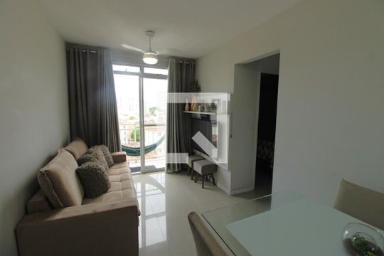 Apartamento à venda com 2 quartos, 49m² em Parada de Lucas, Rio de Janeiro