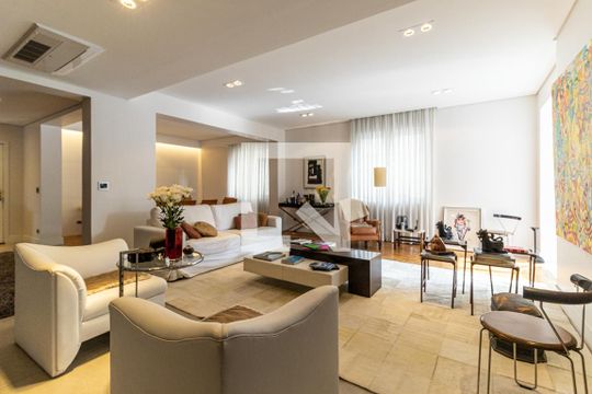 Sala de apartamento à venda com 3 quartos, 200m² em Higienópolis, São Paulo