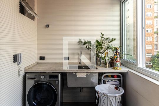 Área de Serviço de apartamento à venda com 3 quartos, 200m² em Higienópolis, São Paulo