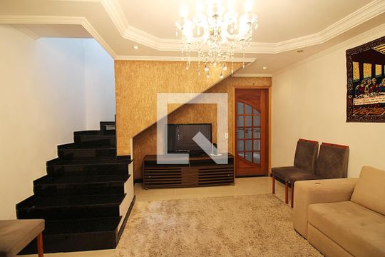 Sala  de casa à venda com 2 quartos, 120m² em Conjunto Habitacional Franchini, São Bernardo do Campo