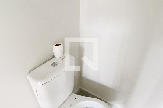 Lavabo de casa de condomínio à venda com 2 quartos, 100m² em Vila Humaita, Santo André