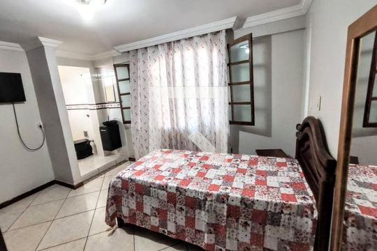 Quarto 2 de casa à venda com 7 quartos, 455m² em Planalto, Belo Horizonte