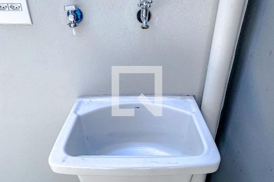 Área externa de casa para alugar com 2 quartos, 60m² em Mooca, São Paulo
