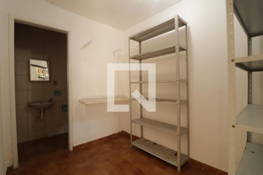 Quarto de Serviço de casa para alugar com 3 quartos, 140m² em Setor Leste Universitário, Goiânia