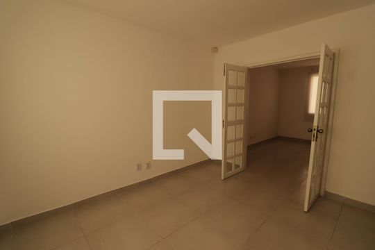Suíte 2 de casa para alugar com 3 quartos, 140m² em Setor Leste Universitário, Goiânia