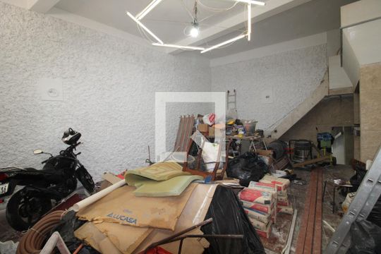 Garagem de casa à venda com 6 quartos, 450m² em Vila Paulicéia, São Paulo