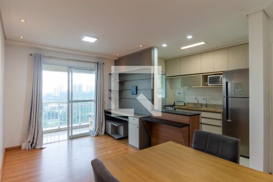 Apartamento para alugar com 2 quartos, 66m² em Melville Empresarial I E Ii, Barueri