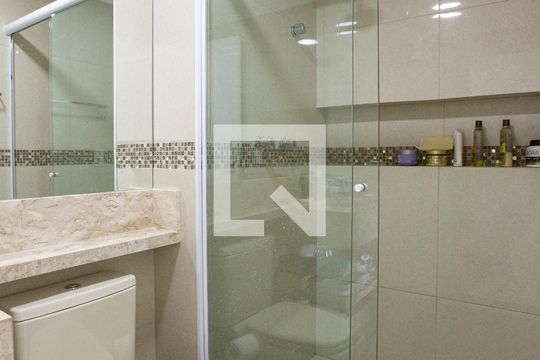 Banheiro Suite de apartamento à venda com 1 quarto, 120m² em Várzea da Barra Funda, São Paulo