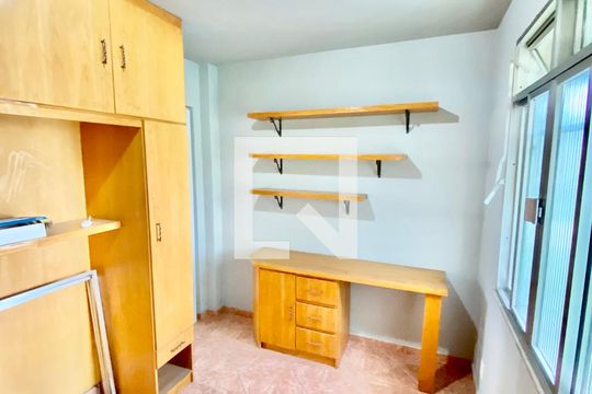 Quarto 2 de apartamento para alugar com 2 quartos, 50m² em Inhaúma, Rio de Janeiro