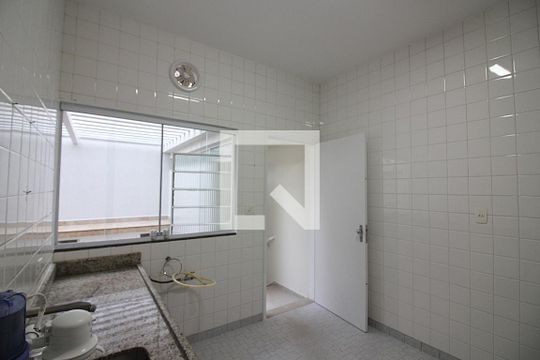 Cozinha de casa para alugar com 3 quartos, 235m² em Nova Petrópolis, São Bernardo do Campo